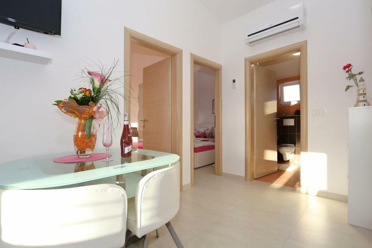 Villa Nivel Vir Exterior photo