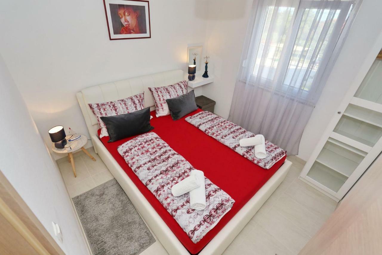 Villa Nivel Vir Exterior photo